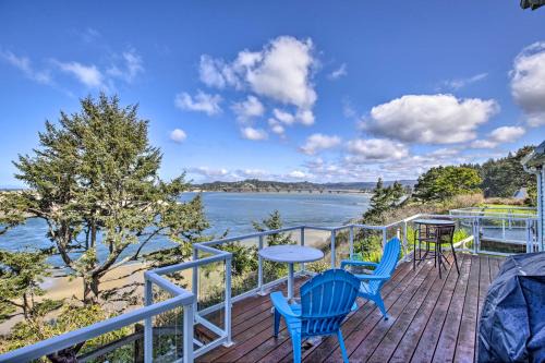 Waldport House | Waldport Beach House with Loft, Grill and Ocean Views!