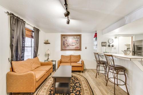 Angel Fire Apartment | Walk to Angel Fire Resort Condo with Furnished Deck