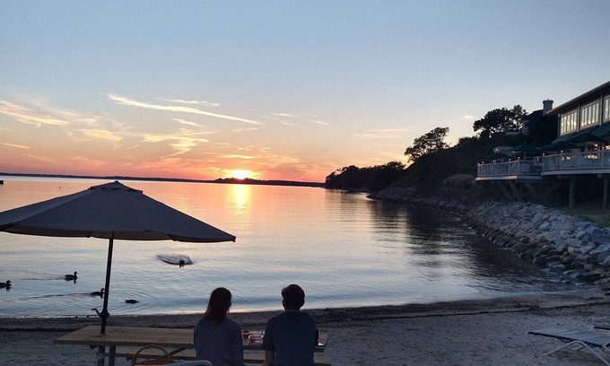 Kingsmill Condo | Walk to beach, beautiful large condo in "Kingsmill on the James"