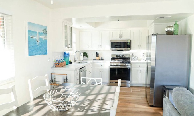 San Clemente House | Walk to Beach! Entire SC Triplex