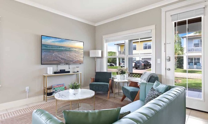 Miramar Beach House | Walk to Beach | Golf Cart | Pool | Air Hockey| BBQ