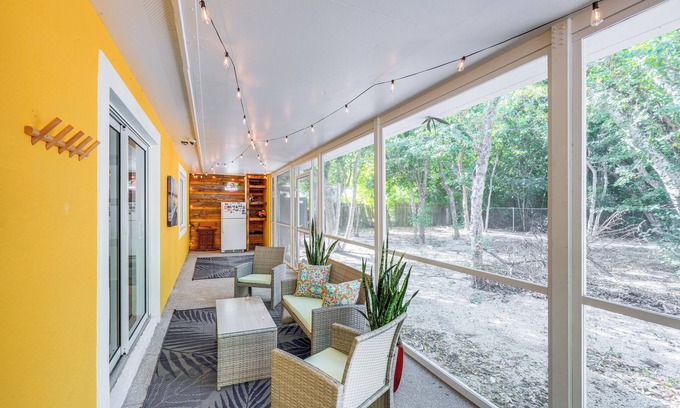 Tavernier House | Walk to Beach: Home 8 Mi to Key Largo!