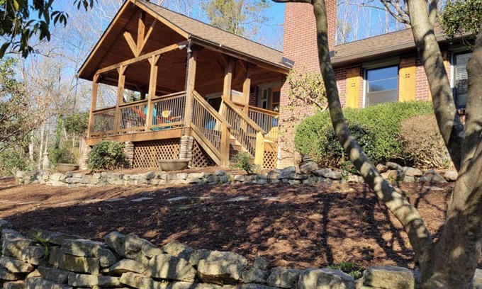 Clemson House | Walk to Downtown, Campus, and Stadium! Book Now!