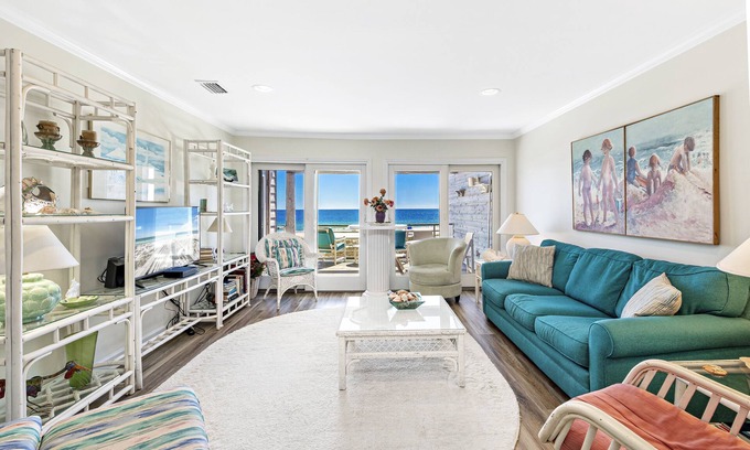 Ono Island Condo | Walk to FloraBama | 2 Pools | 2 Boat Docks w/Slips | My Beach Getaways
