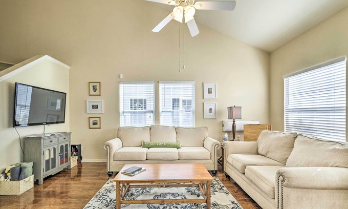 Afton House | Walk to Lake: Family Gem w/Pool Access in Afton