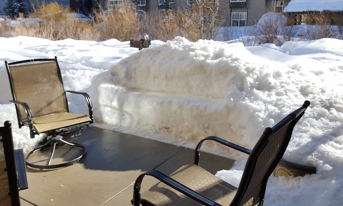 Telluride Condo | WALK TO LIFTS/RESTAURANTS/SHOPS/LISTEN TO THE STREAM/WATCH SKIERS FROM YOUR KIT.
