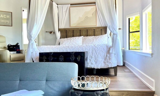 Aptos House | Walk to Sea Cliff State beach. Charming 3/2 with ocean views!