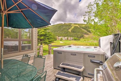 East Village at Copper House | Walk to Ski Lift Copper Mountain Home with Hot Tub