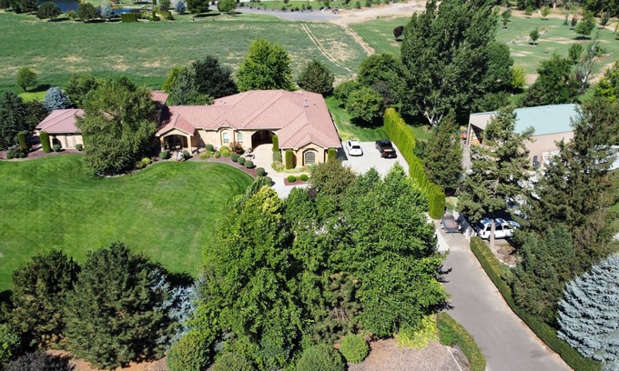 Walla Walla Villa | Walla Walla Wine Country Estate