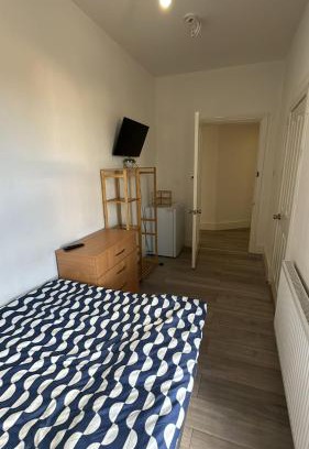 Wallington North Apartment | Wallington 2