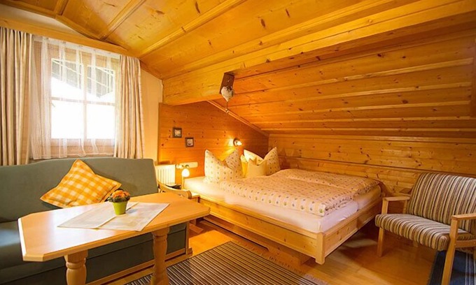 Groissenbach Apartment | Walmberg Ein-Raum-Ferienwohnung, 21m², Balkon, Kochnische mit Mikrowelle
