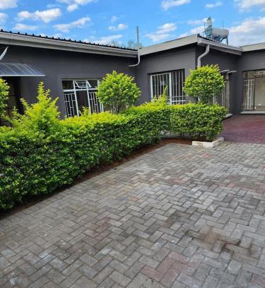 Rustenburg House | Wampex Guest House