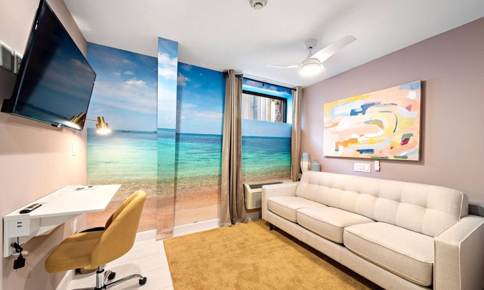 South Central Houston Hotel | Wanderstay Boutique Hotel