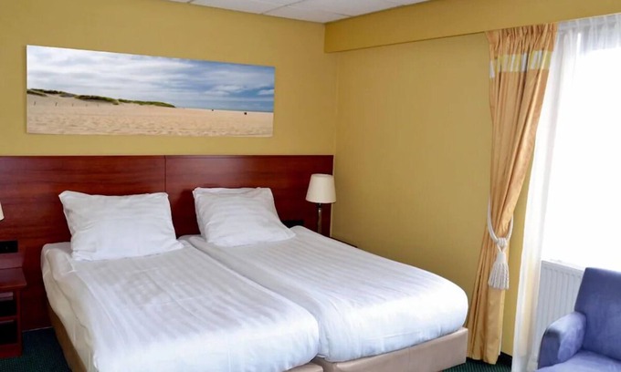 Bergen Hotel | Warm & Inviting Bergen Haven | Perfect for Family Adventures Near Dunes & Beach
