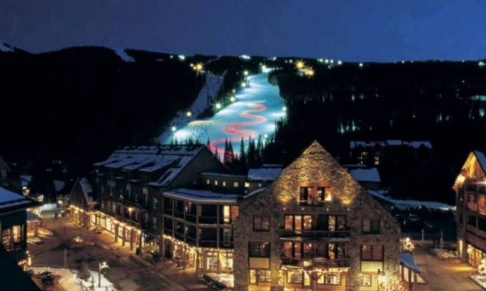 Wildernest Condo | Watch Hill: Scenic Views, Shared Hot Tub, Near Skiing and Trails in Silverthorne's Best Location!