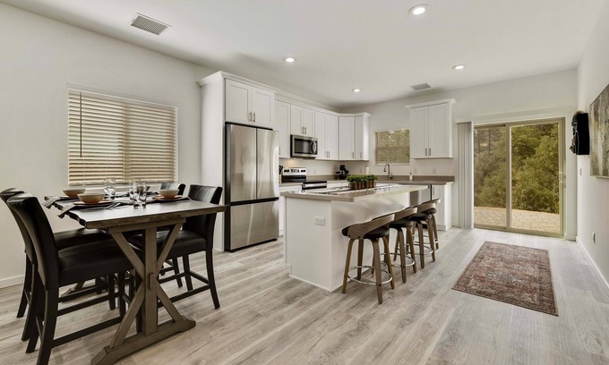 Payson House | Watching Wildlife: Private Oasis for 4 w/Patio, BBQ & Parking. Step Inside!