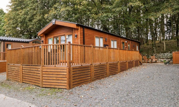 Troutbeck Bridge Cottage | WATER'S REACH, pet friendly, with pool in Troutbeck Bridge