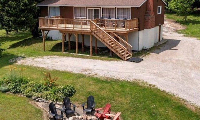 Utterson House | Waterfront 4 Season Home on Three Mile Lake. A Nature Lover's Paradise.