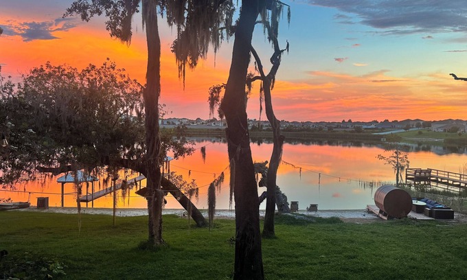 Eustis House | Waterfront Getaway Sauna Hot Tub Jet Skis Sunset Views