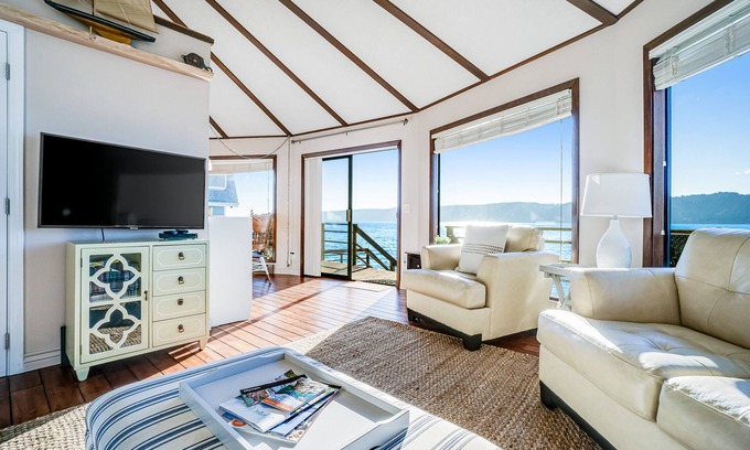 Hoodsport House | Waterfront home on Hood Canal with stunning view, deck, water access, & firepit