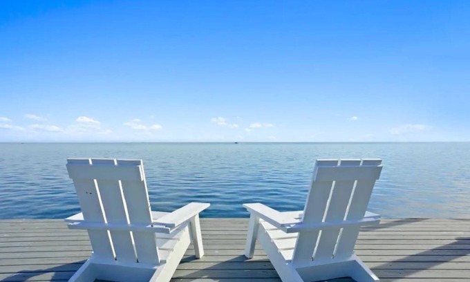 St. Petersburg House | Waterfront Home perfect for a family vacation!