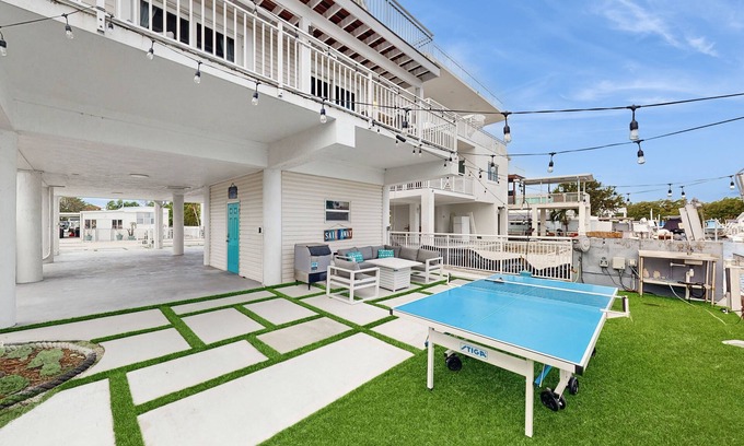 Key Largo Village House | Waterfront home w/easy open-water access, bikes, ping pong & paddle boards