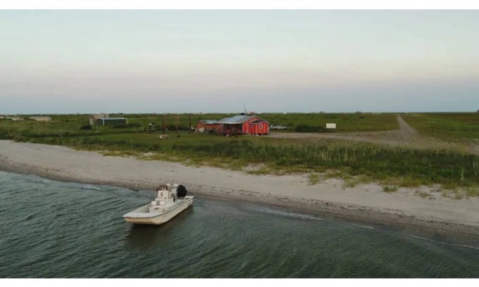 Matagorda Cabin | Waterfront Island Getaway