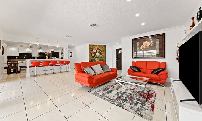 Boynton Beach House | Waterfront Oasis, 5B, 4B, Jacuzzi, sleeps 12