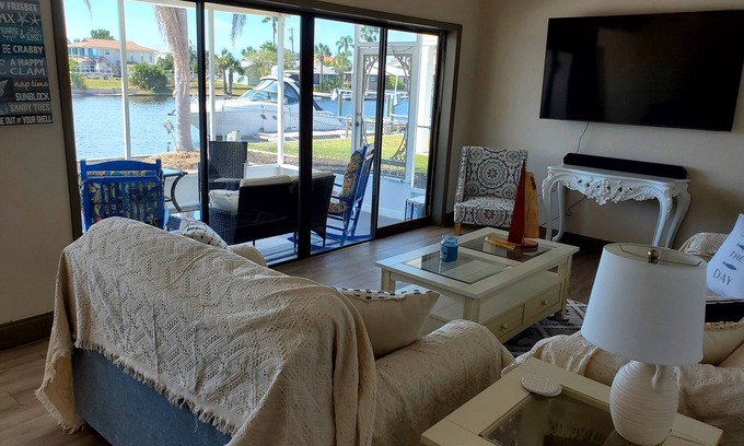 Spring Hill House | Waterfront oasis with beautiful sunsets, dolphins, dock for your boat!