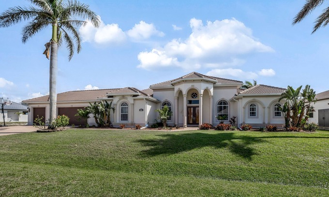 Burnt Store House | Waterfront Paradise with Pool, Spa, Kayaks, Bikes, Game Room & more