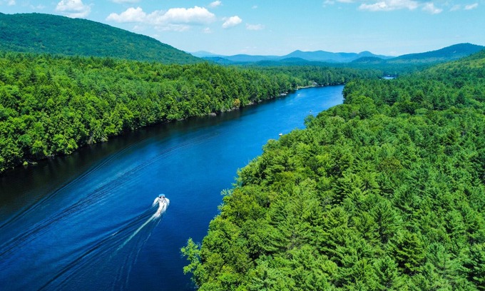 Corinth Cabin | Waterfront Pine Cabin near Saratoga, Lake George