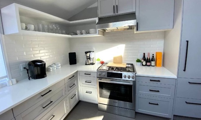 Hampton Bays House | Waterfront Villas w/hot tub , 2 boat slips , and 3 minutes to the beach!
