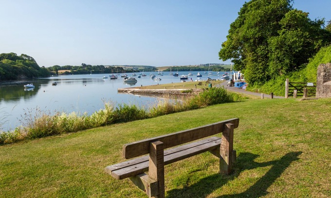 Kingsbridge Cottage | Waters Reach