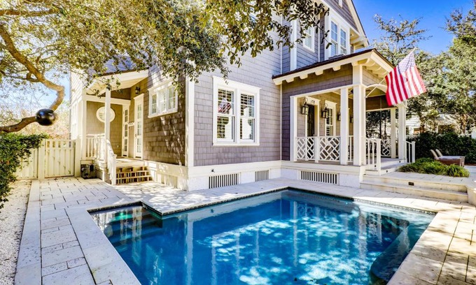 WaterSound Beach House | Watersound: Payne Remedy
