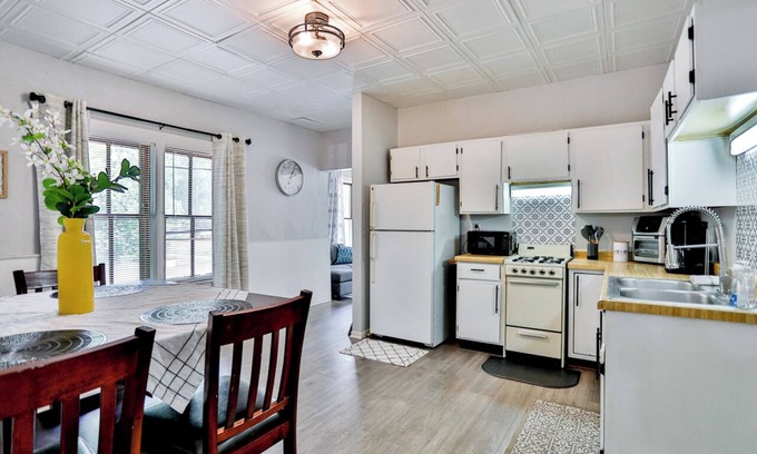 Wausau Apartment | Wausau Corporate Living- Traveling Professionals