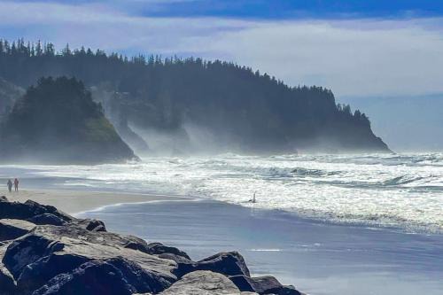 Neskowin Apartment | Waveside Hideaway, Unit 11