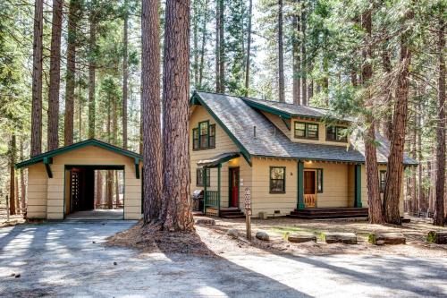 North Wawona House | Wawona Retreat