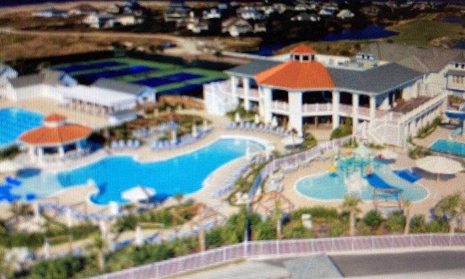 South Beach House | Weekend at Bernie’s! Thurs - Thurs rentals! Avoid weekend ferry tram traffic!