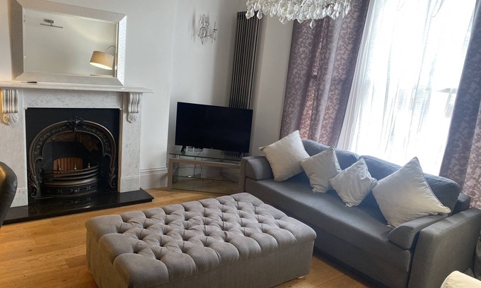 South Norwood Apartment | Weekly & Monthly Discounts -Perfect for Contractors/Relocators/Business/Families