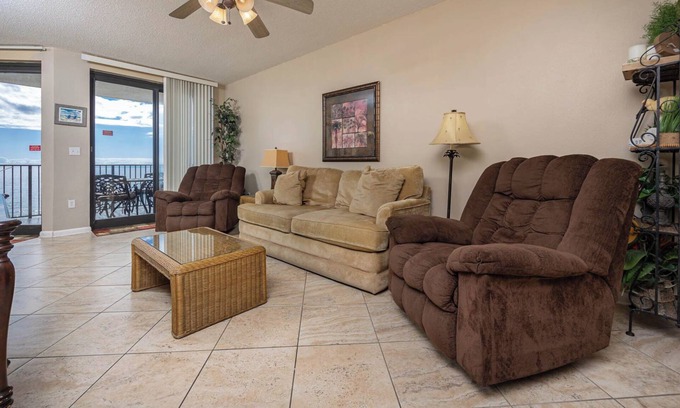 Orange Beach East Condo | *WEEKLY SPECIALS!* * Phoenix X 1BR! 9th floor!