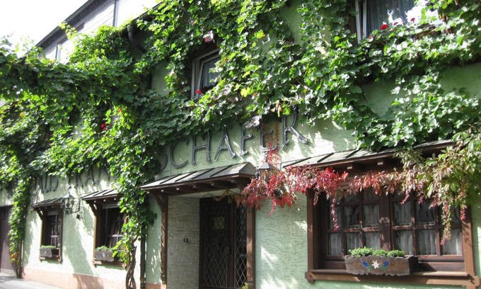 Ehlingen House | Weingut Franz Schäfer