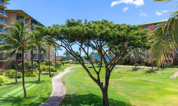 Honokowai Villa | Welcome to 2 Luana Garden Villas 1A &1C Oceanfront resort Partial ocean Views