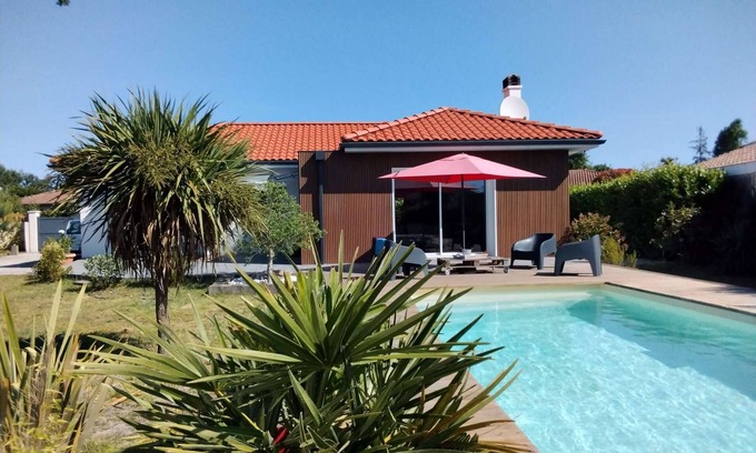 Biscarrosse House | Welcome to Biscarrosse Ville, in this comfortable house located on a quiet street — ideal for.