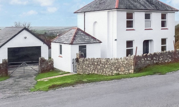 Reynoldston Cottage | Welcome to BrynView in Reynoldston, Gower.