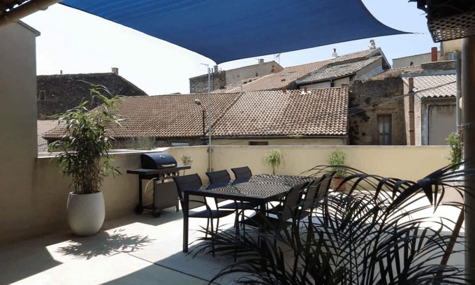 Chateauneuf-du-Pape Apartment | Welcome to La Voile Bleue! Apartment for up to 6 people