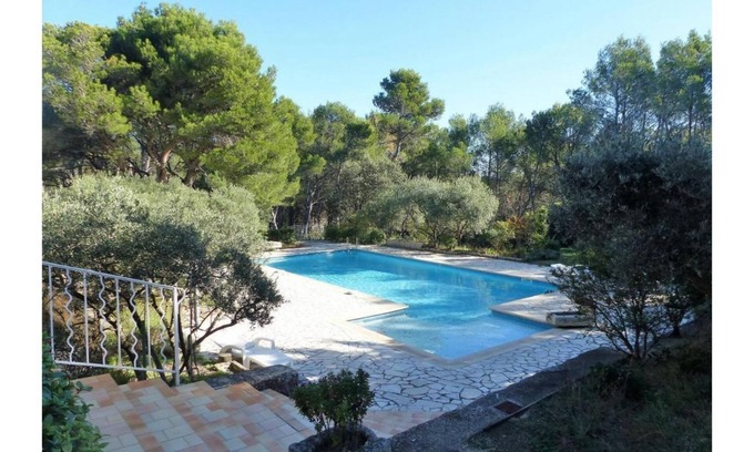 St.-Remy-de-Provence Villa | WELCOME TO OUR 300M2 STUNNING STONE HOUSE IN THE SCENTS OF PROVENCE