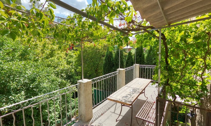 Entrecasteaux House | Welcome to Lougissoun, group gîte in the heart of Provence