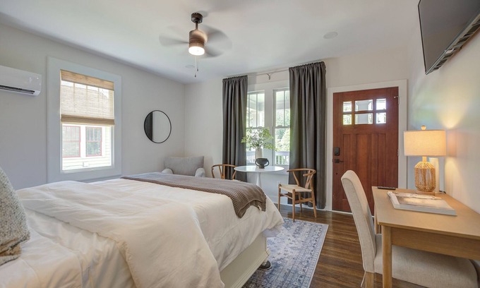 Wilmore Apartment | Welcome To Mint & Park - Unit B