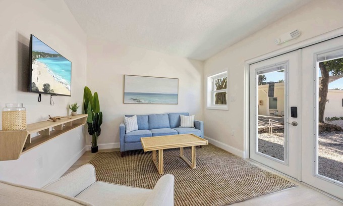 Cocoa Beach Apartment | Welcome to The Drift – Your Laid-Back Beach Escape in Cocoa Beach!