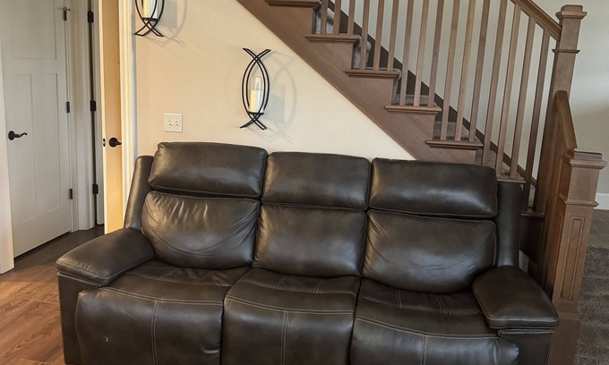 Northeast South Bend House | Welcome to the House on the Hill